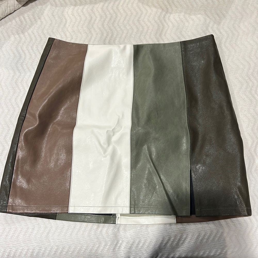 Grey bandit skirt